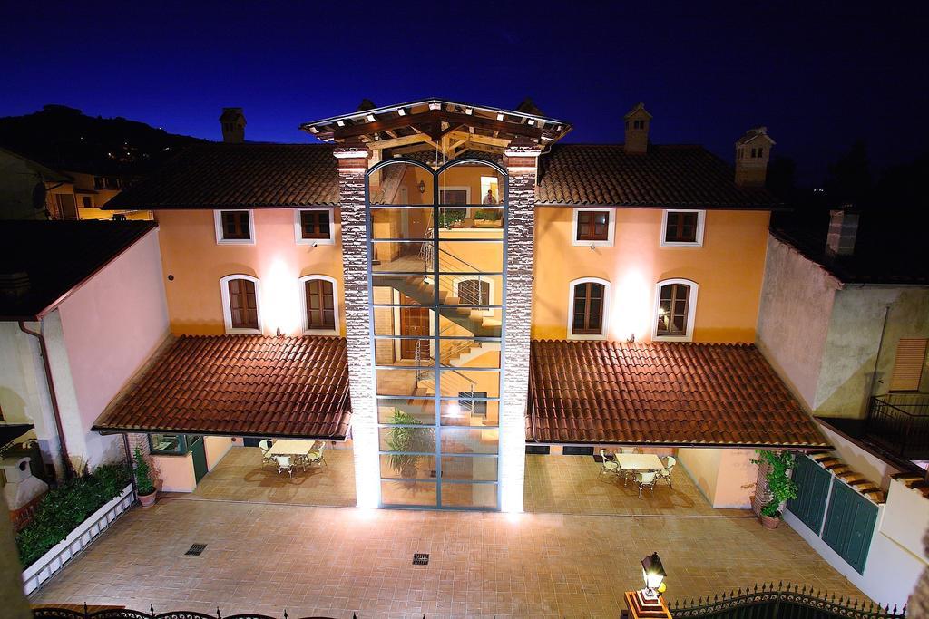 Residenze L'Uncinaia Holiday House Perugia Rom bilde