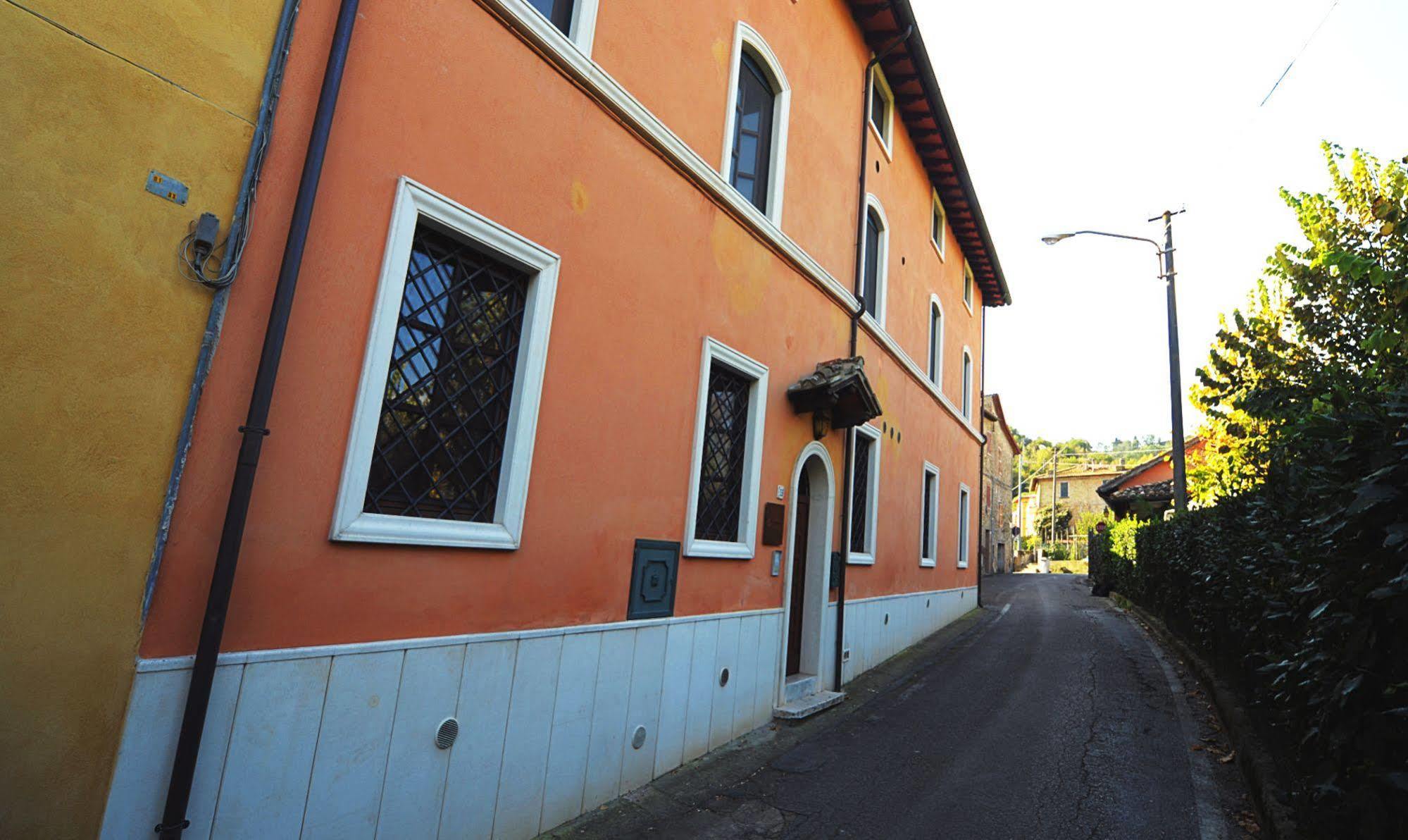 Residenze L'Uncinaia Holiday House Perugia Eksteriør bilde