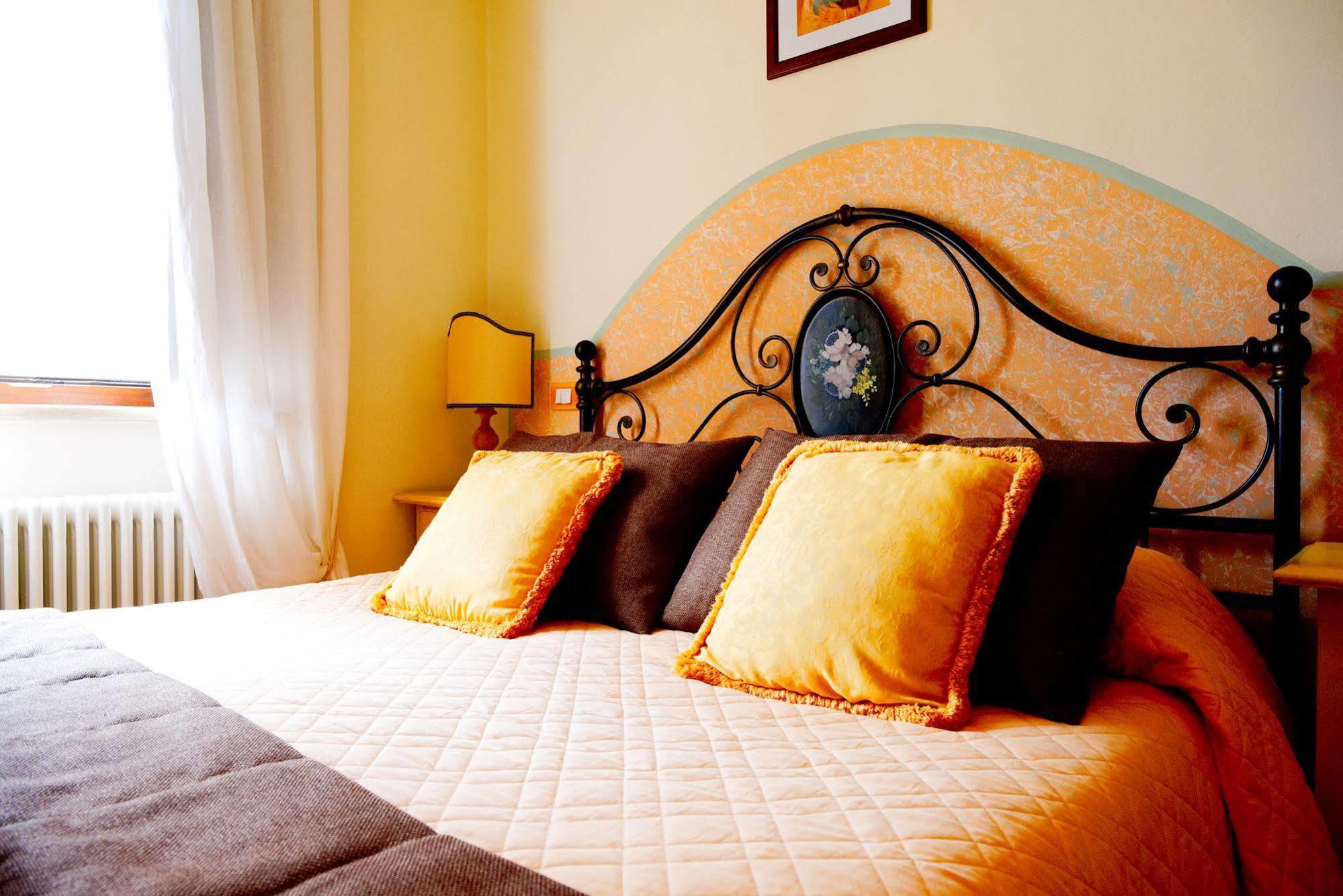 Residenze L'Uncinaia Holiday House Perugia Eksteriør bilde